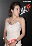 性感正妹白晢美人兒U Yi。（記者邱榮吉/攝影）