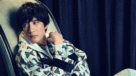 出道逾二十年　「音樂超人」王力宏拓華人文化「火力全開」 圖／men's uno提供