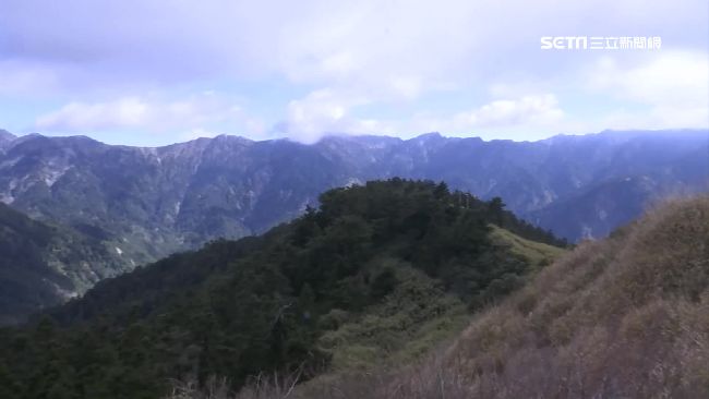 5男冒失衝合歡山　失溫叫直升機救