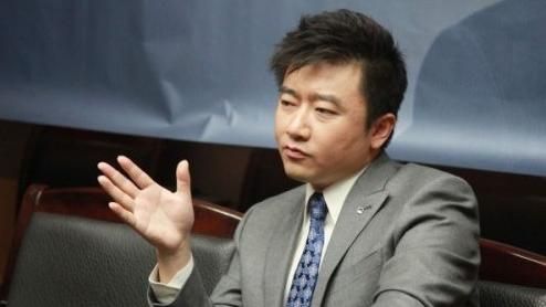 央視前主持人芮成鋼貪汙　傳被判6年