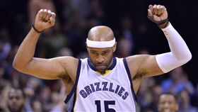 卡特,飛人,灰熊,馬刺,火鍋,NBA,Vince Carter,阻攻,半神半神　圖／美聯社／達志影像