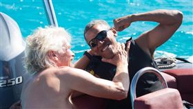 歐巴馬玩風箏衝浪／Richard Branson臉書