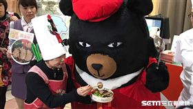 台鐵推出喔熊便當。（圖／記者簡佑庭攝）