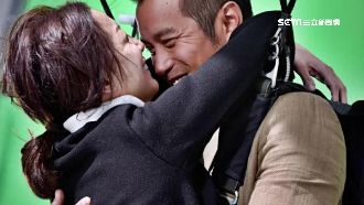 男神秒變「大吊哥」　張孝全險遭雷劈