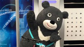 熊讚騎腳踏車（圖／世大運組委會提供）