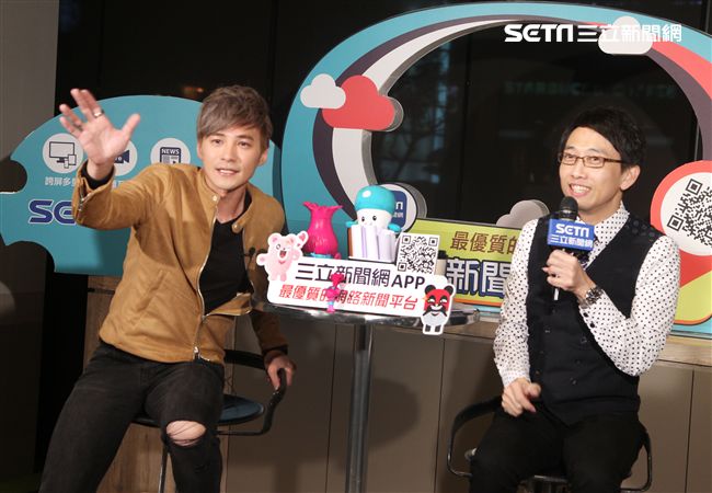 安安大明星會客室- 是元介Jay Shih駕到，未發表的新歌將在節目中首度唱給大家聽。（記者邱榮吉/攝影）