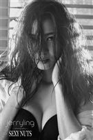 香港情色攝影師凌峰作品（圖／凌峰／SEXYNUTS）