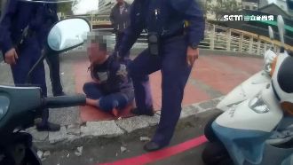 帶刀防身遭誤認襲警　毒蟲下跪求饒