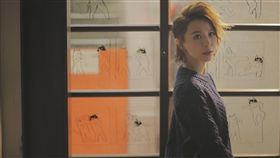 黃雅莉為新輯拍照　上演交通驚魂記　圖／種子音樂提供