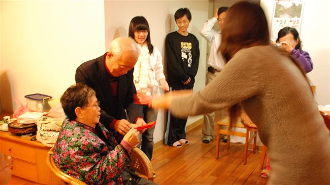 準媳上網抱怨婆家　網友：娶到你真衰