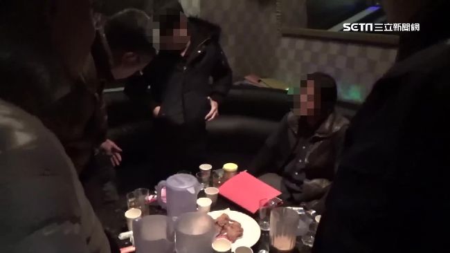 追女不成　暴力男當街扯髮襲胸傷下體