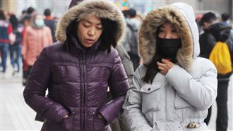 明探5度冷爆　一路回暖周三達24度