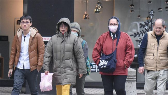 最強冷空氣挑戰冷氣團！全台急凍剩1字頭