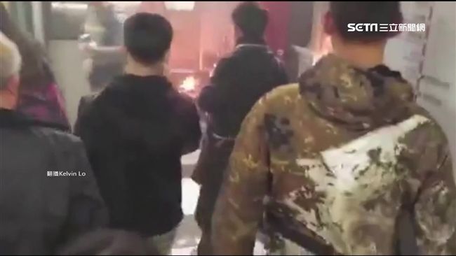 港鐵縱火台女危殆　搶救重點在呼吸道