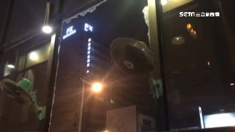 地震震碎玻璃　台南茶飲店客人倉皇逃