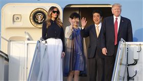 美國第一夫人梅蘭妮亞、日本首相安倍晉三夫婦、美國總統川普（圖／美聯社／達志影像）