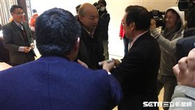 台北農產總經理韓國瑜、吳敦義 圖／記者陳彥宇攝影