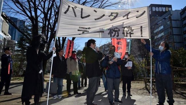 情人節將至…日剩男上街要情侶禁放閃