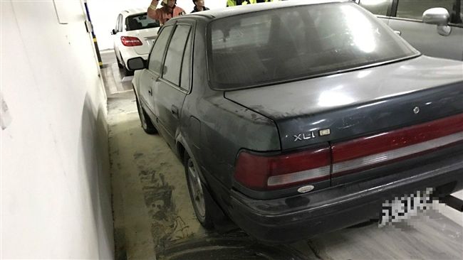 板橋家樂福火燒車　緊急撲滅虛驚一場