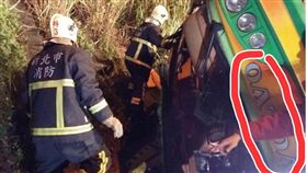 遊覽車Volvo廠牌？評論家：打造車！（圖／翻攝陸之駿臉書）