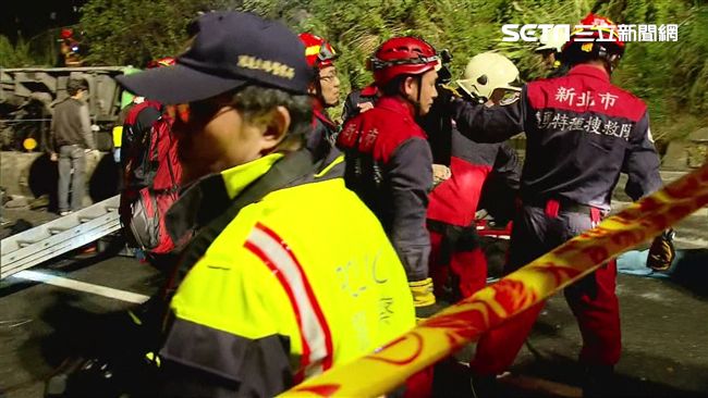 見遺體交疊車內　警消心痛希望沒發生
