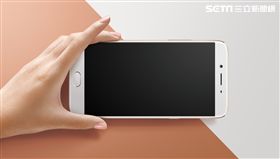 銷售成績亮眼　OPPO R9s系列趁勝追擊