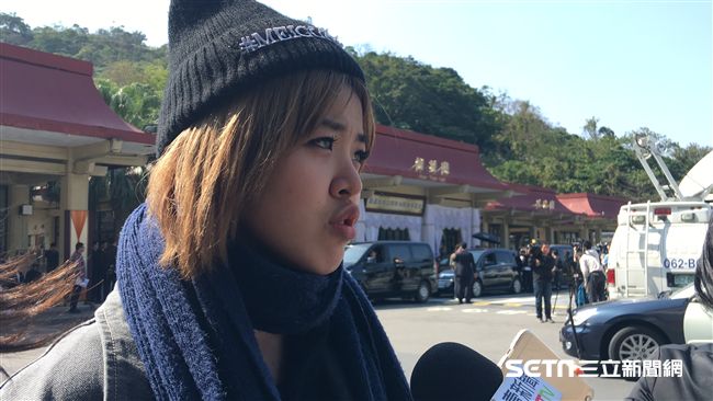 遊覽車女兒現身二殯　替父親喊冤