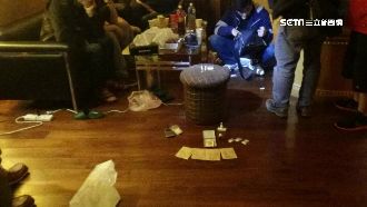6毒蟲摩鐵開趴嗨翻　警破門一網打盡