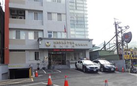 迴龍派出所　google