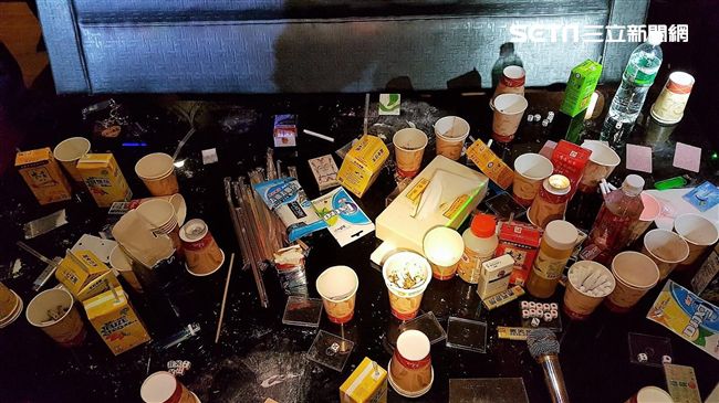 土製炸藥轟門討債　黑幫老大開趴被逮