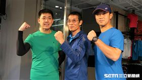 ▲世大運馬拉松教練許績勝（中）與籃球員羅興樑（左）、林琨笙。（圖／記者王怡翔攝）
