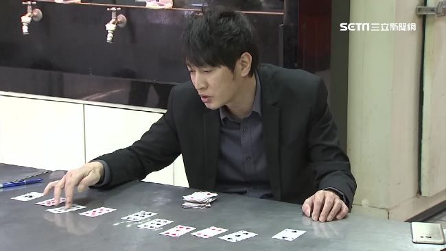 周贏20萬美金　賭神現身算牌給你看