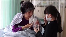中國大陸,山東,暖文,救母,白血病,增重,骨髓移植,化療　圖／翻攝自新浪新聞