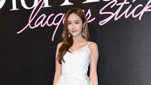 潔西卡邵雨薇曾之喬等出席彩妝品牌派對