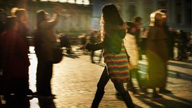 街道　散步
https://www.flickr.com/photos/aigle_dore/5481288539/in/photolist-9mn37P-pMttXz-fgyQRF-oGgENR-4xi9sV-q5TNPB-ncd44v-8Yb8Jz-wtMJF1-fFkMKj-c1en9L-fopkvv-ADK1v-9wyxvj-5dCCR7-4riZM2-nyRz8X-62F7BY-4gss