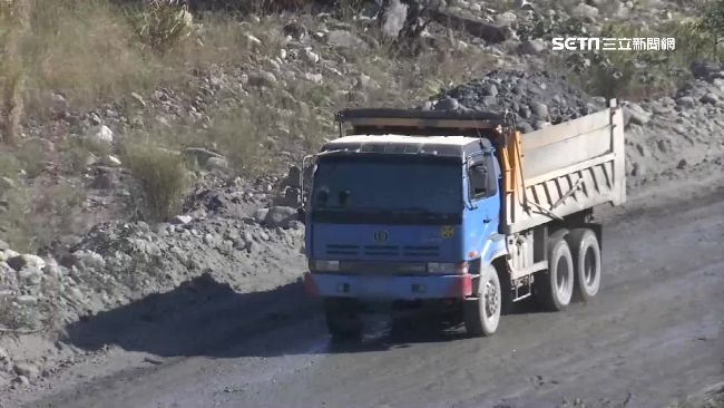 許多高齡者礙於生計壓力，不得不繼續投入職場，選擇危險又高薪的工作。（示意圖／資料照）