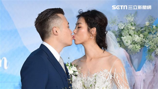 甜嫁外商副總裁　林可彤讚：老公很帥