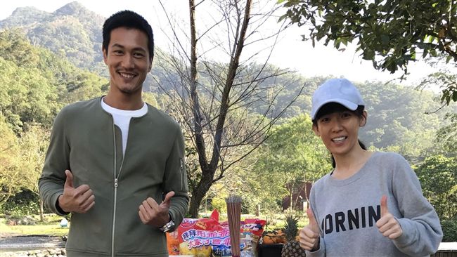 鍾承翰「什麼都問」身家調查孫可芳！