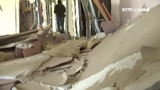 頂樓加蓋違建拆一半！一旁竟繼續租人