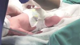 高齡產婦,受孕,生子,西班牙,阿嬤,婦人,健康,美國,體外人工受孕,龍鳳胎　圖／每日郵報https://goo.gl/Hl8Nv8