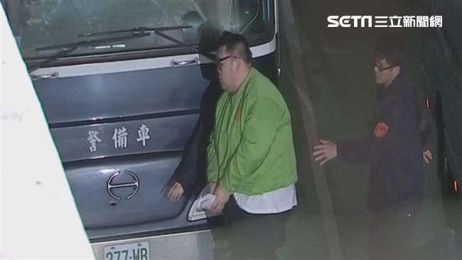 好憔悴！勒戒滿月　土豪哥模樣曝光！