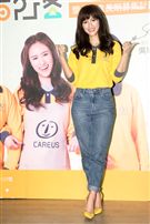 吳姍儒擔任喜憨兒基金會公益大使「送愛到部落」，捐贈愛心餐盒關懷偏鄉學童。（記者邱榮吉/攝影）