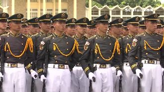 官校招生差？馮世寬：制服不夠「趴」