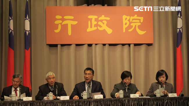 避免遊覽車駕駛超時　林全：加強勞檢