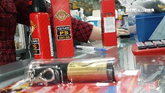 辣椒噴霧合法沒管制　軍用品店就可買