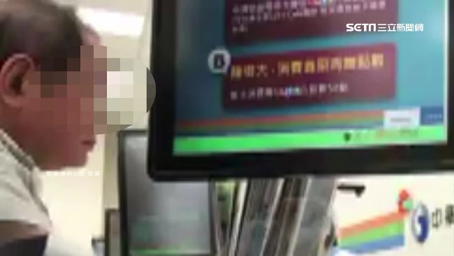 手機無法吃到飽　男抓狂罵店員「笨」