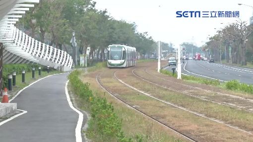 闖高雄輕軌被車撞　工人恐賠逾20萬