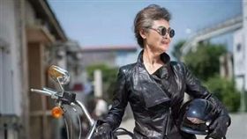 大陸,廈門,老奶奶,黃炎貞,時尚,哈雷,旗袍,(微博 http://s.weibo.com/weibo/%E9%BB%83%E7%82%8E%E8%B2%9E)