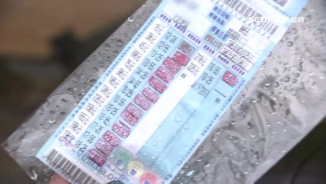 停車單「雨衣護體」　民眾投訴不環保
