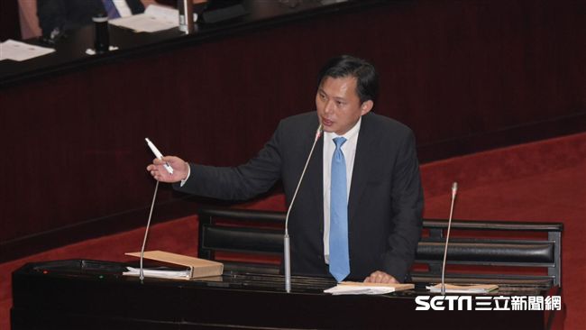 中國紀念228？黃國昌：天安門先吧